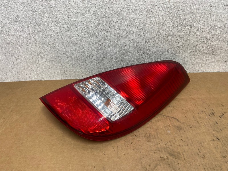 2002 to 2004 Suzuki Aerio Wagon Right Passenger RH Tail Light AD5140 LK