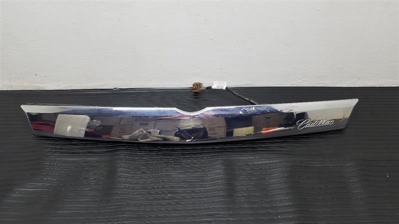 10-16 Cadillac SRX License Plate Lamp Camera Finish Panel Assembly OEM 22762876
