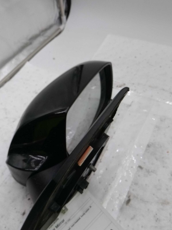 2015 Hyundai Tucson Right Door Mirror Black - Used, Scuffs, 378202