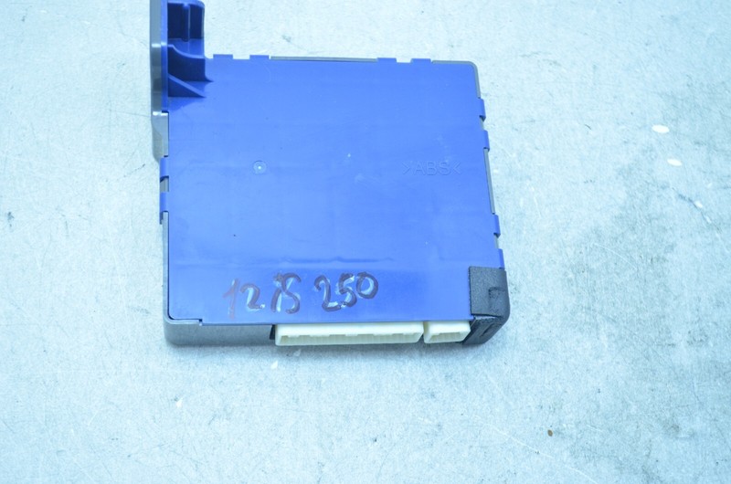 06-09 LEXUS IS250 IS350 TEMPERATURE AMPLIFIER CONTROL MODULE OEM