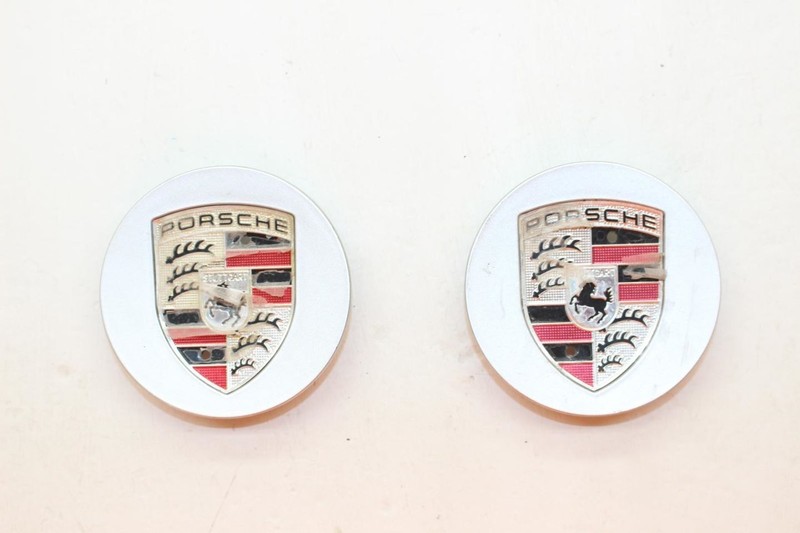 99-01 Porsche 911 Carrera 4 Pair of Center Caps 7L5601149