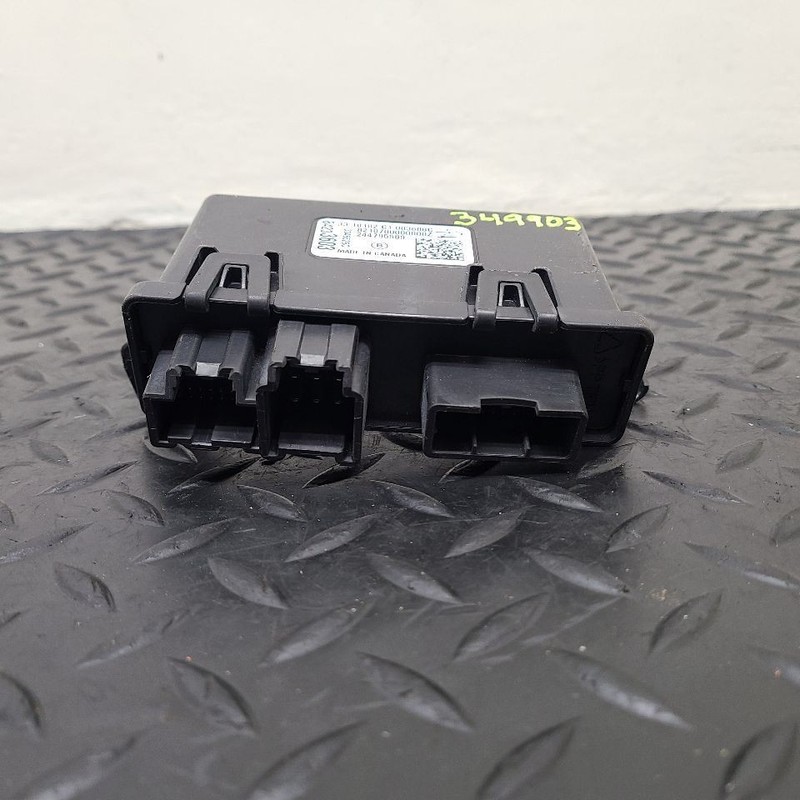 18-24 Chevrolet Traverse Power Liftgate Control Module OEM 84233603