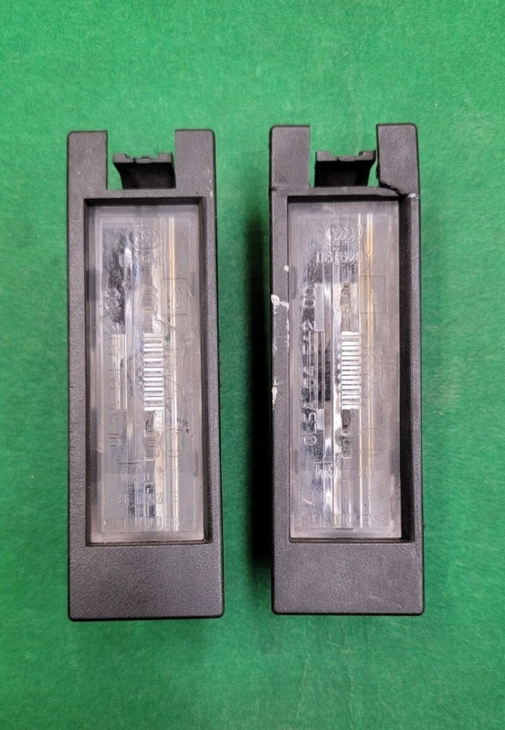 2013 - 2015 Malibu Rear Bumper License Plate Lights OEM