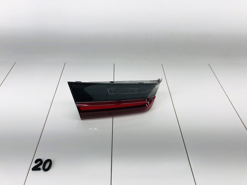 22-23 BMW 330I G20 SEDAN REAR LEFT SIDE INNER TAIL LIGHT BRAKE LAMP OEM