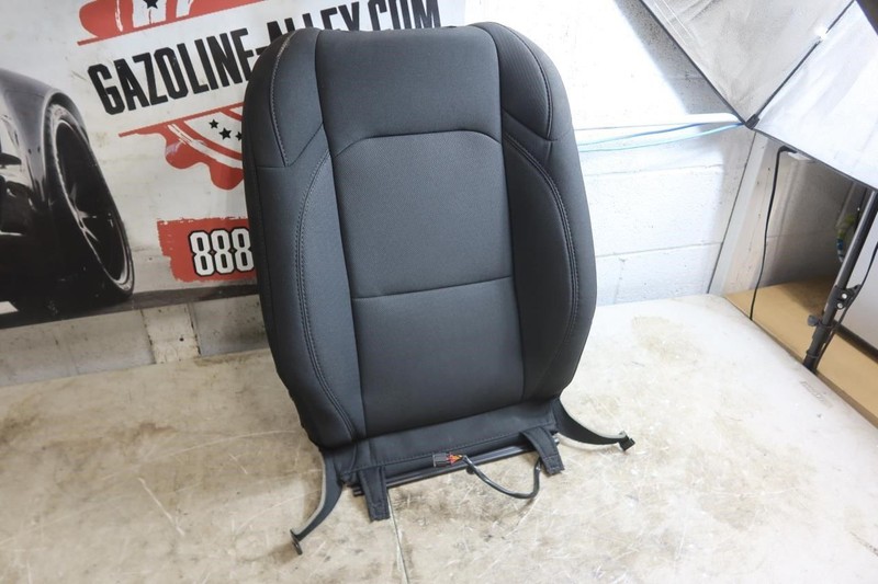 2018-2023 Jeep Wrangler OEM Front Right Passenger Seat Cushion Cloth Black Heat