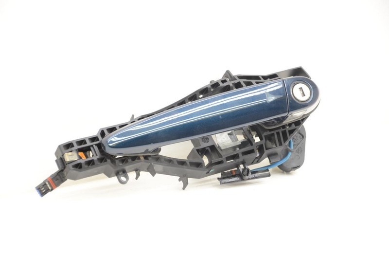2015-2016 BWM 435i Convertible Blue Driver Left Front Exterior Door Handle