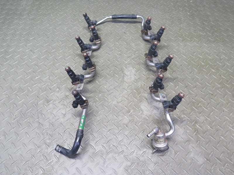 2006-2012 BENTLEY FLYING SPUR 6.0L ENGINE FUEL RAIL W/ INJECTORS SET