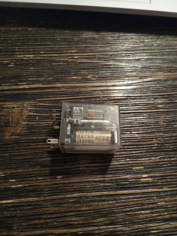 Aromat K2F-12V-9 Relay 12 VDC