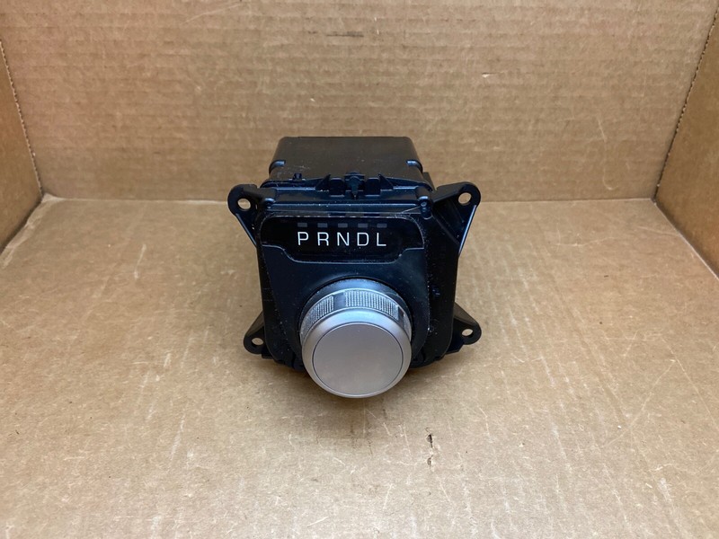 2015-2017 Chrysler 200 Shifter Selector Switch Transmission OEM 68271630AA