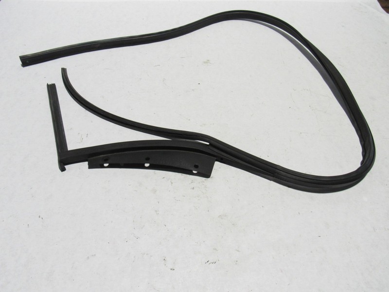 McLaren 570S 570 2017 Left Driver Roof Molding Trim Drip Rail *