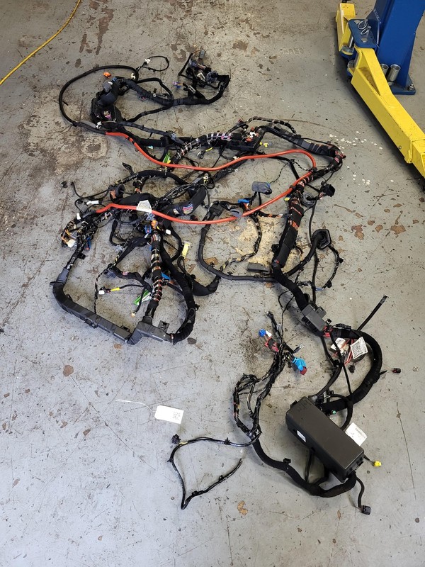 Used Oem Maserati Engine & Body Floor Wiring Harness 2017-2018 Quattroporte 3.0L