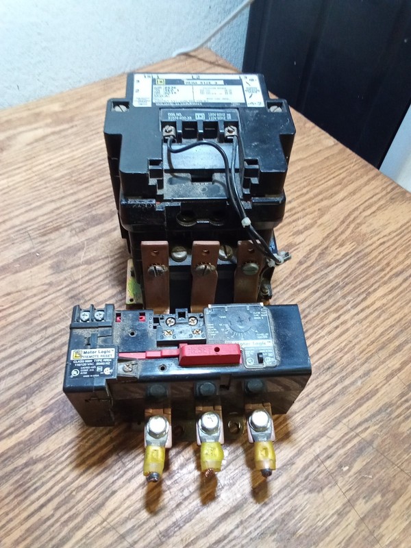 Square D Nema Size 3 8536SE0H21S Motor Starter W/ Motor Logic Remote Reset Relay