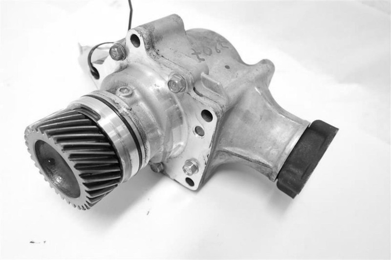 2010 Honda CR-V Transfer Case Assembly OEM 29000RZH000 120K Miles Black