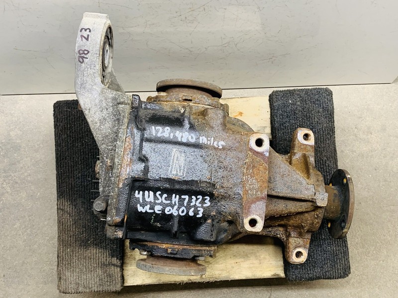 96-98 BMW Z3 1.9L L4 GAS RWD REAR AXLE DIFFERENTIAL CARRIER 128K MILES OEM
