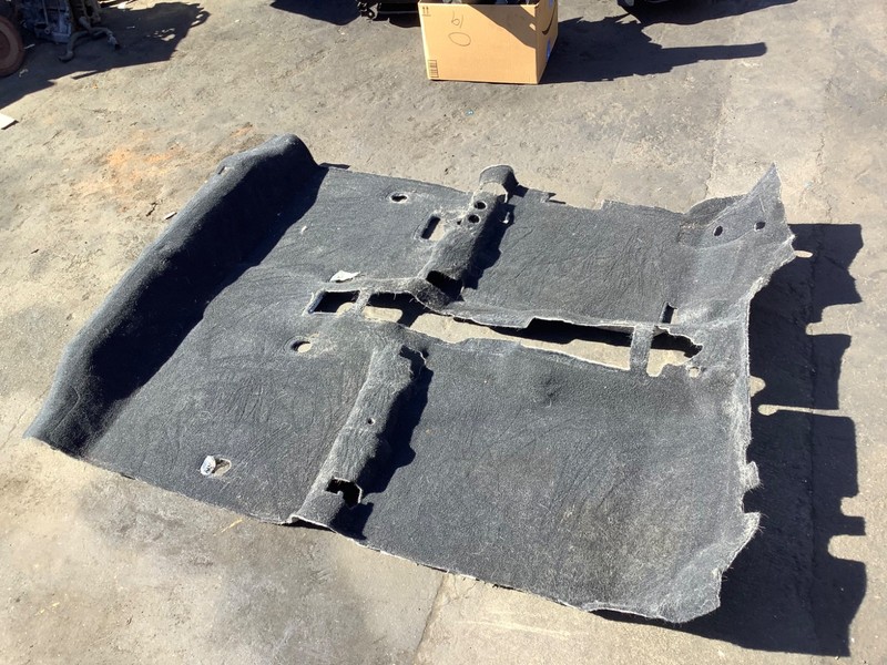 06-011 Honda Civic 4DR SI Car floor Carpet OEM