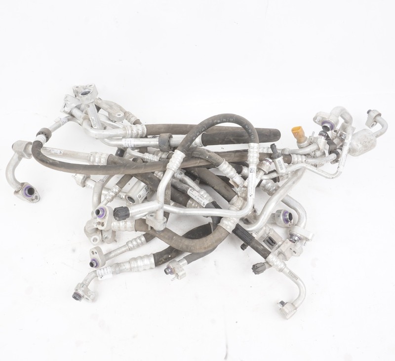 2014 - 2021 BMW i3 A/C AC Air Line Set OEM