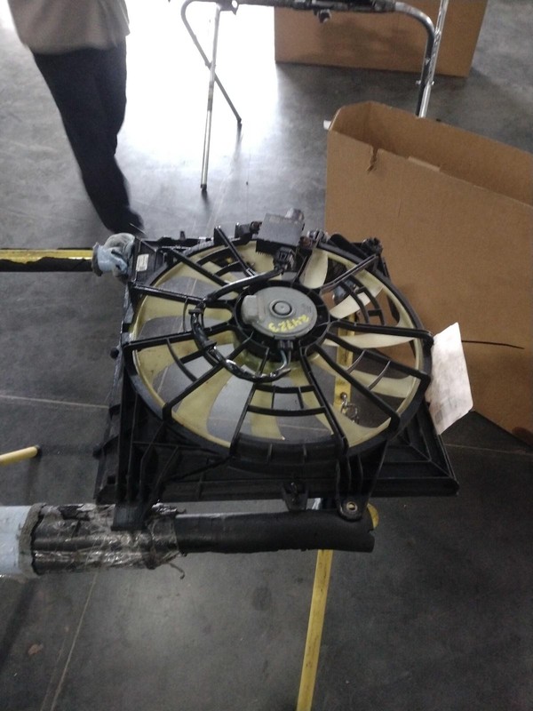 2015 Cadillac ATS Engine Cooling Fan Motor OEM 23190331 Black 113k Miles