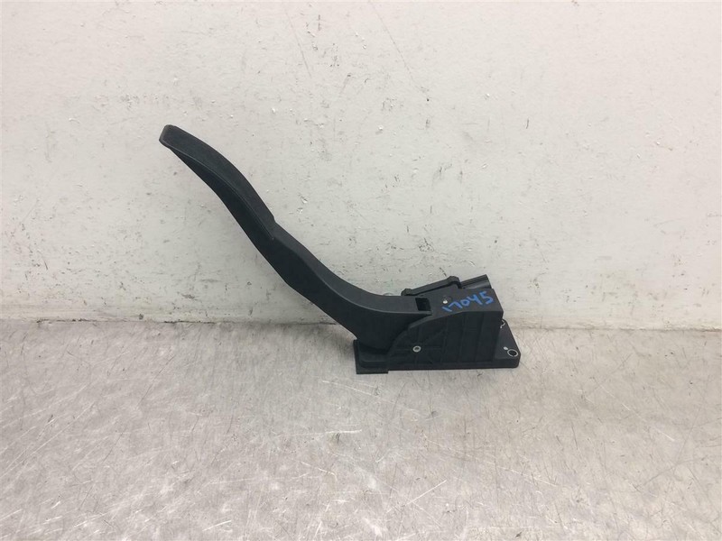 05-08 FORD ESCAPE 2.3L GAS ACCELERATOR PEDAL SENSOR ASSEMBLY OEM 6M6Z-9F836-AA