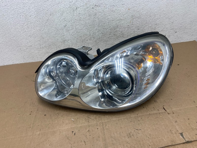 2002 to 2005 Hyundai Sonata Left Driver LH Side Headlight Halogen AE6024 DW