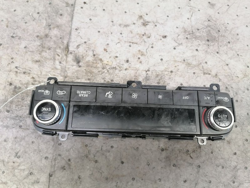 Temperature Control Front Automatic Temperature Control Fits 23 PALISADE 1669831