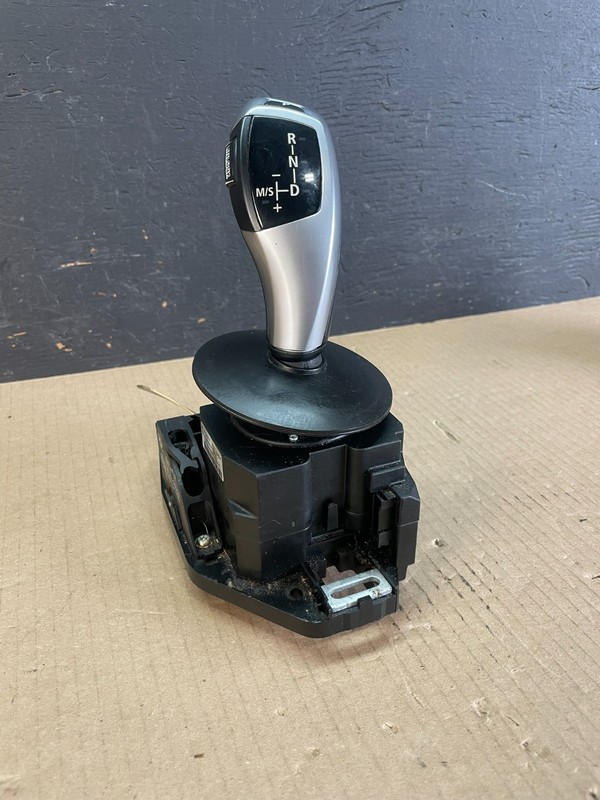 2008-2010 BMW 528I 535I E60 Auto Gear Selector Transmission Shifter AE3457 DG