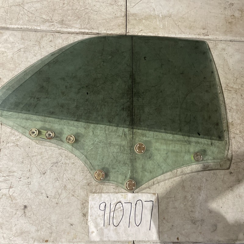 97 98 99 00 01 LEXUS ES300 Right Rear Door Glass/window