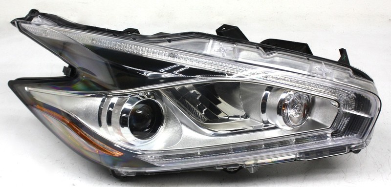 OEM Right Passenger Side LED Headlamp For Nissan Murano 3.5L Chrome 26010-9UE5C