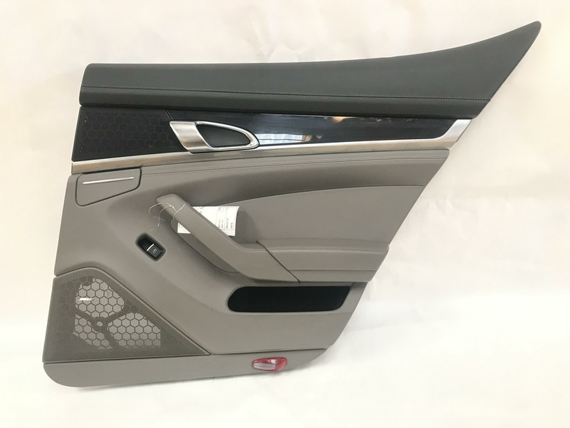 10-16 PORSCHE PANAMERA REAR RIGHT PASSENGER RH DOOR TRIM PANEL OEM