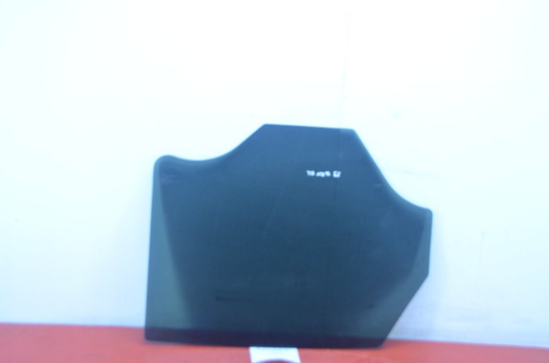 10-16 CADILLAC SRX REAR LEFT DRIVER SIDE DOOR WINDOW GLASS OEM