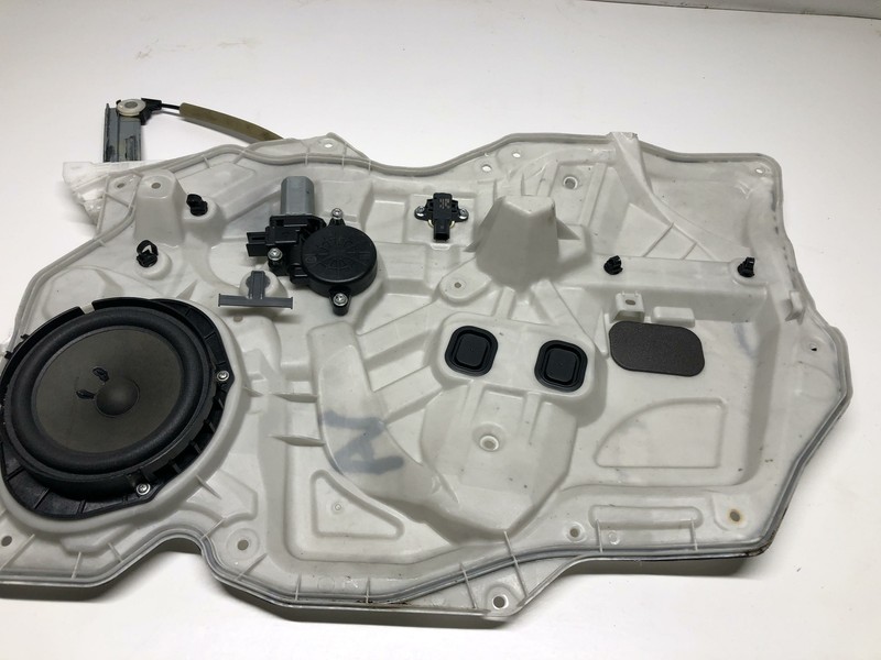 2010-2013 Mazdaspeed 3 Mazda 3 Passenger Right Window Regulator With Motor Oem