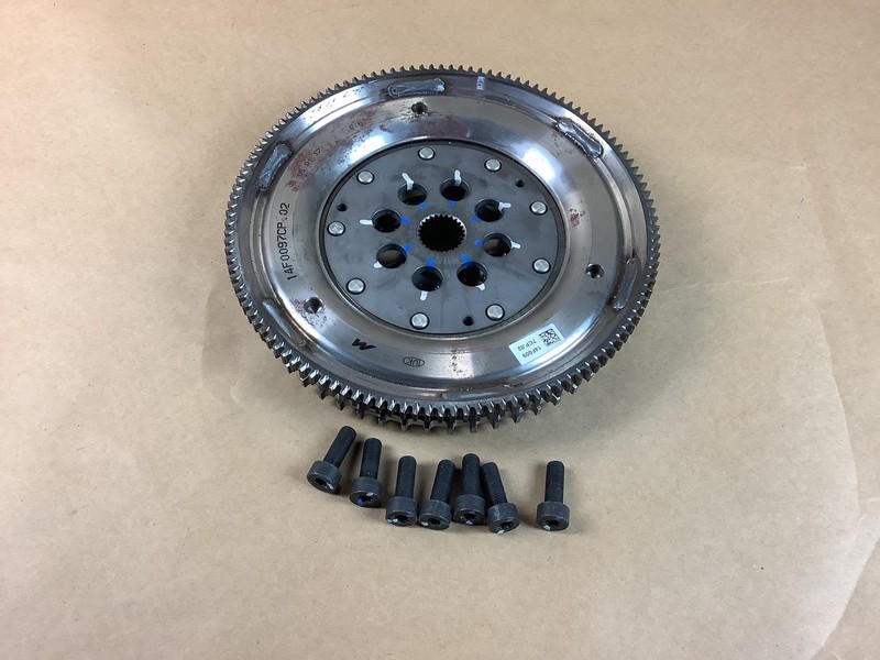 McLaren 720S 720 2018 Flywheel Fly Wheel Transmission Engine 17 18 19 20 :Y3
