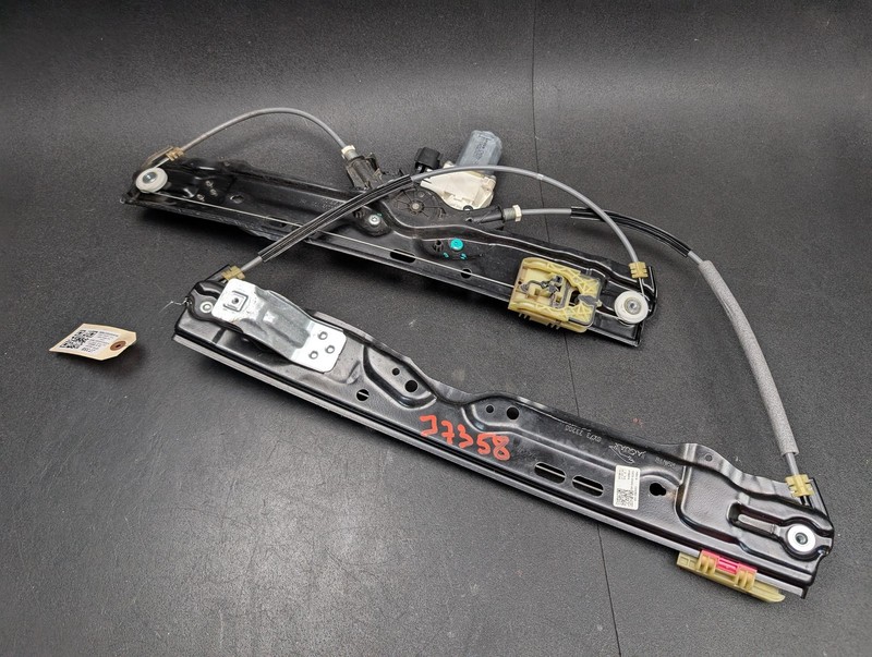 Front Right Door Window Regulator w/ Motor 2018 Jaguar XE S GX73-23200-AG 2019