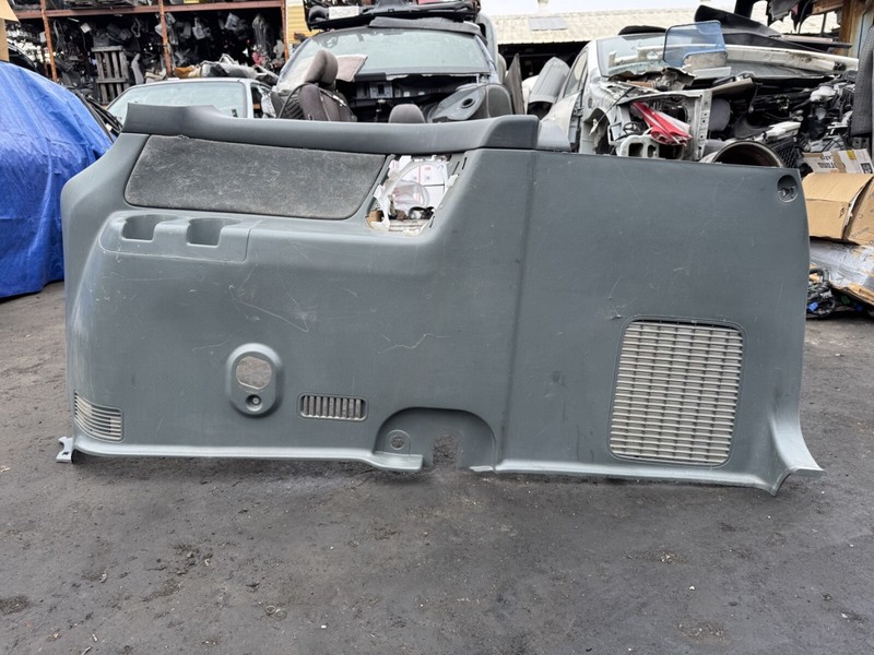 02-04 Honda Odyssey Side Trim Panel Right Side Green 84610-S0X-A22ZA OEM