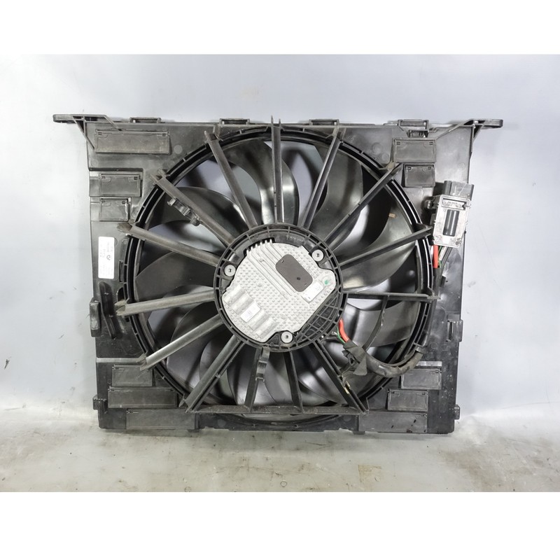 2017-2023 BMW G30 5-Series G12 7-Series Engine Cooling Fan Shroud 1000W OEM