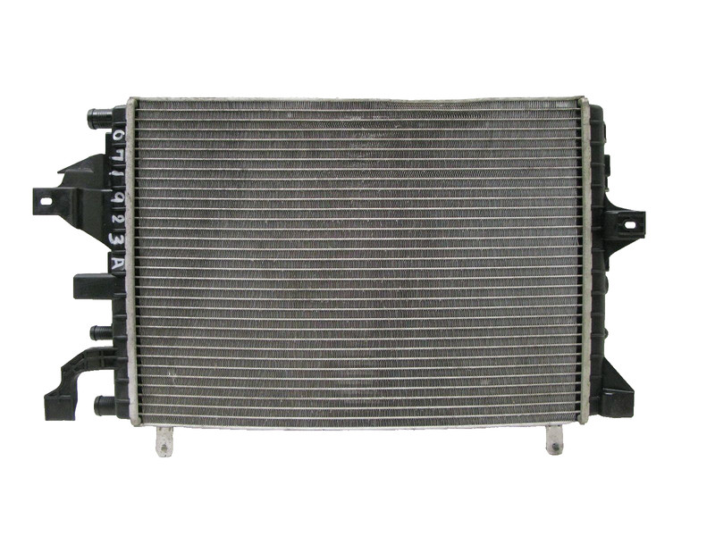 π 10-19 OEM Jaguar XF 3.0L 5.0L Intercooler Radiator Charge Air Cooler C2C39565