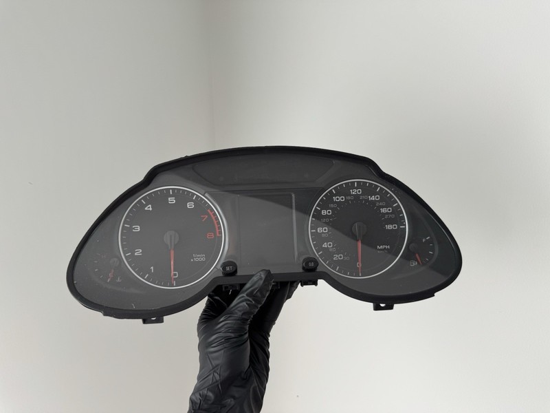 2011-2012 Audi Q5 Speedometer Instrument Cluster Gauges 8r0 920 981 G OEM