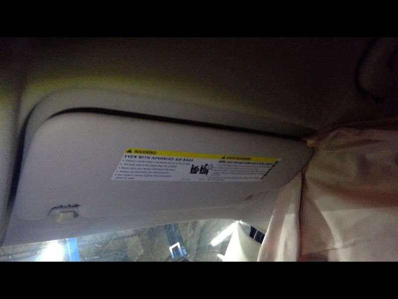 Passenger Right Sun Visor With Illuminated Fits 17-19 CRUZE 1706795