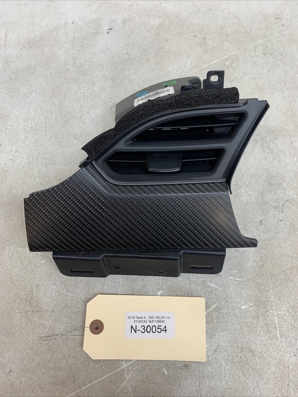 12-16 Tesla Model S Dashboard LH Side A/C Air Vent Grille Panel Trim 30054 B154
