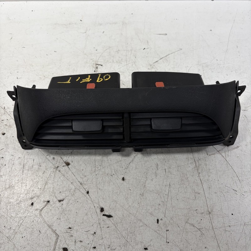 09-13 Honda Fit Center Dashboard Vent Air Outlet 77610-TF0-003ZA OEM