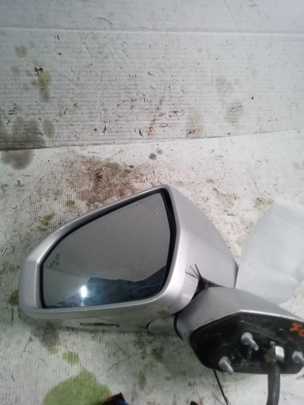 2017 Lincoln MKX Left Door Mirror Assembly Silver OEM 499435 67K Miles