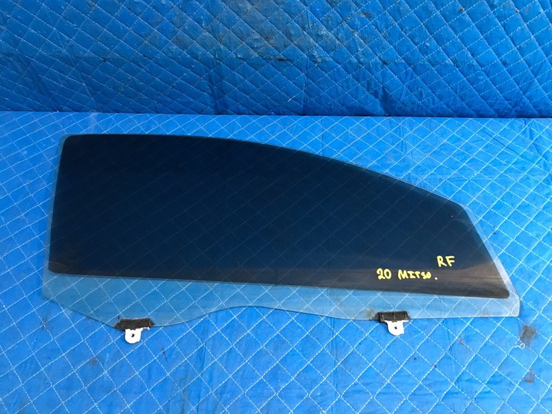 2014 - 2023 Mitsubishi Mirage Front Door Window Glass Right RH Passenger OEM