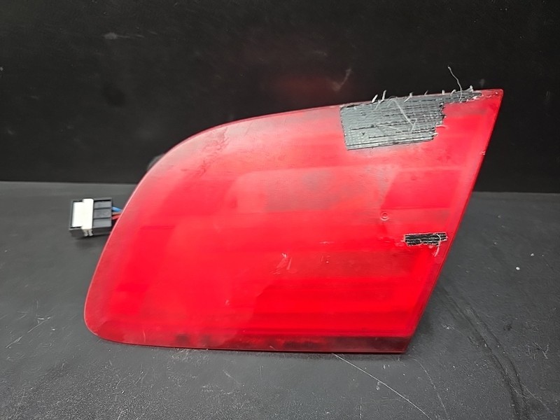 BMW M3 E93 Rear Right Inner Tail Light Lamp LCI 7252784 2011 2012 2013 OEM