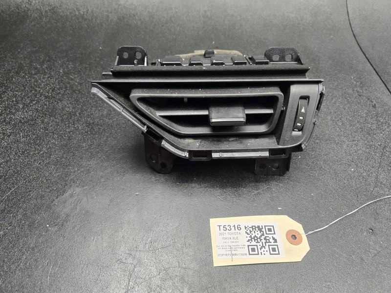Dashboard Right Air Vent Grille 2021 Toyota RAV4 55660-0R060 2019 2020 - 2025