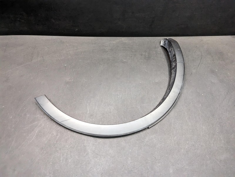 Rear Left Wheel Opening Flare Molding 2018 Ford Explorer 2016 2017 2019 X