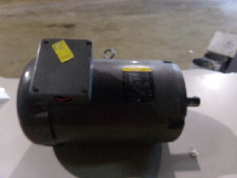 Baldor Reliance VM3710T Industrial Motor *FREE SHIPPING*