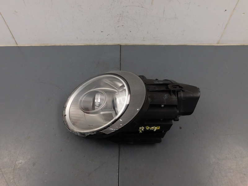2012 09 - 12 Porsche 911 Carrera 4 GTS Left Head Light - Damage #4567 Q4