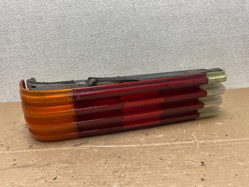 1973 to 1980 Mercedes W116 S-Class Left Driver LH Side Tail Light AB4927 LK