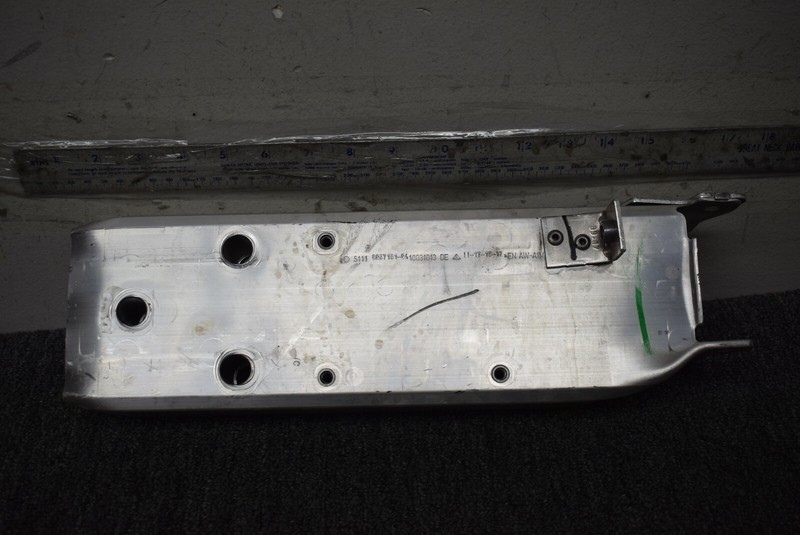 2015-2018 BMW M3 FRONT LEFT SIDE REINFORCEMENT BRACKET FACTORY OEM