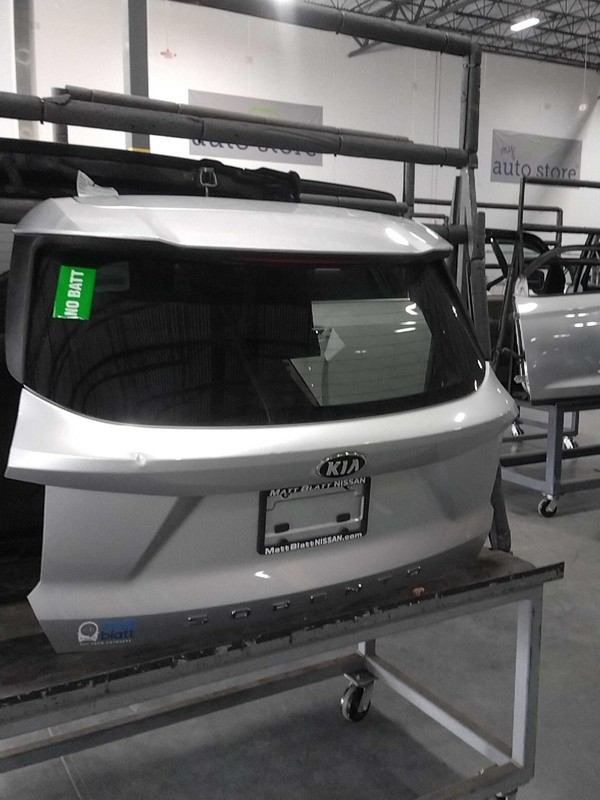 Used Deck Lid fits: 2021 Kia Sorento surround view camera Grade B
