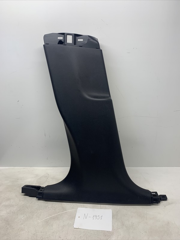 TESLA MODEL Y LEFT DRIVER B PILLAR LOWER TRIM PANEL BLACK 1951 U9